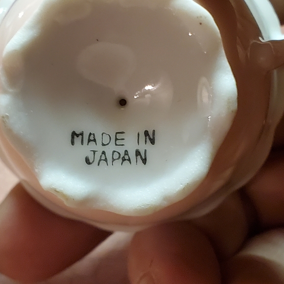 Vintage Grosvenor Bone China Mini Cup & Saucer - Picture 9 of 16